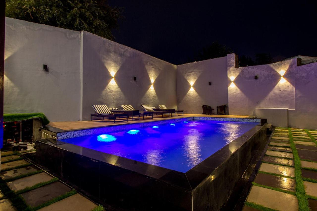 Woodrock Luxury Boutique Hotel Manāli Exteriér fotografie