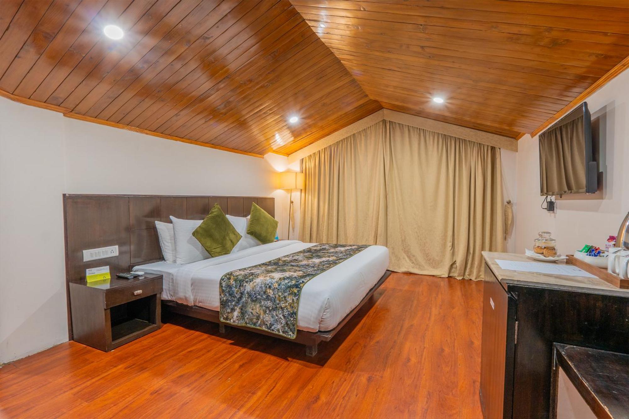 Woodrock Luxury Boutique Hotel Manāli Exteriér fotografie