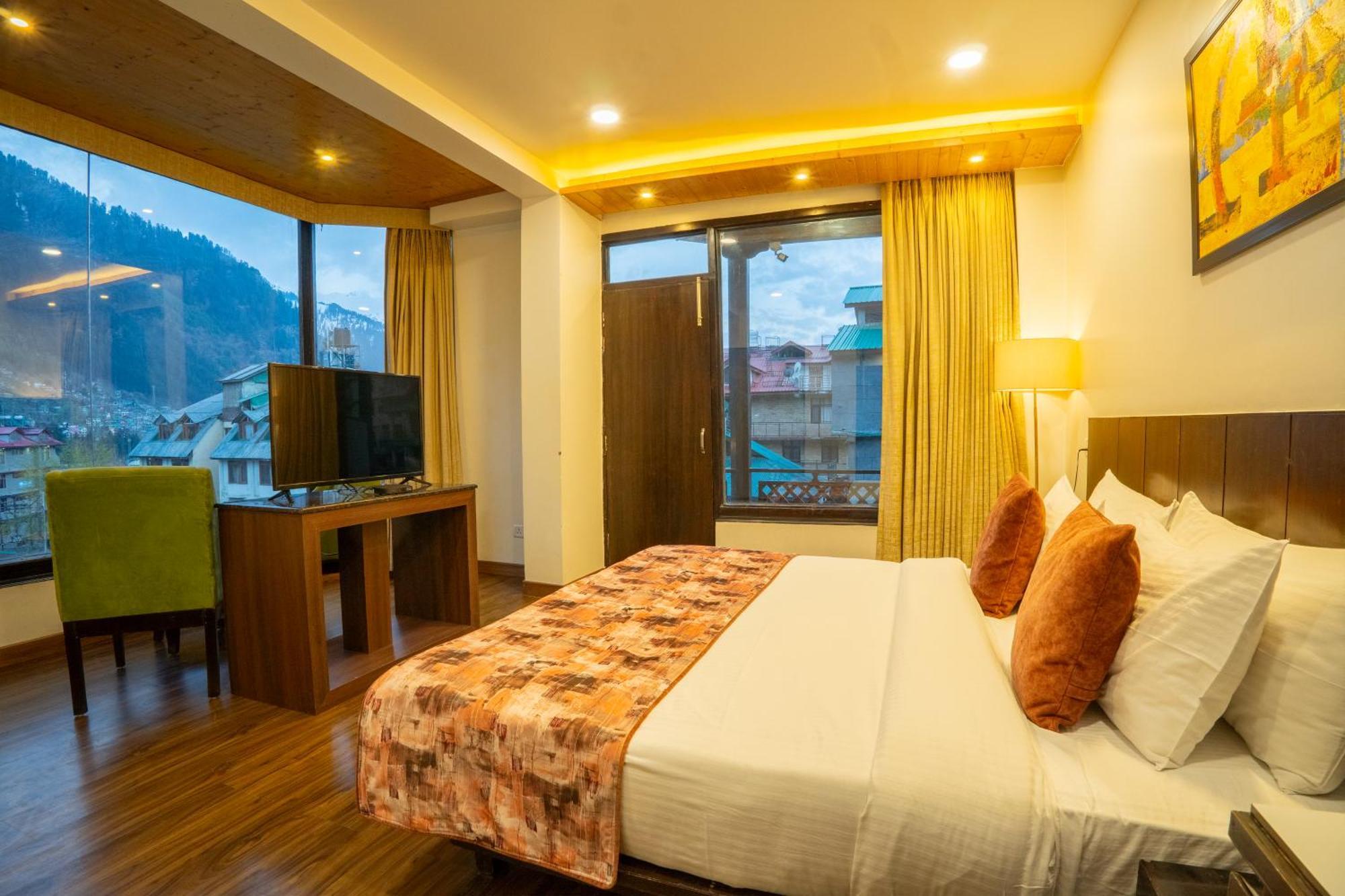 Woodrock Luxury Boutique Hotel Manāli Exteriér fotografie